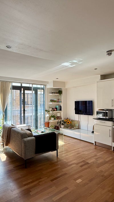 Modern, Spacious Room in Shoreditch Main Photo