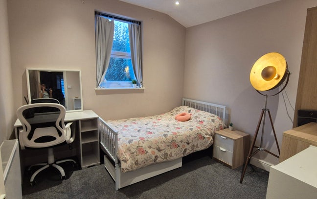 Double room all bills included Main Photo