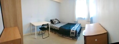 💖 Lovely Room in Perfect Location+All Bill Include Main Photo