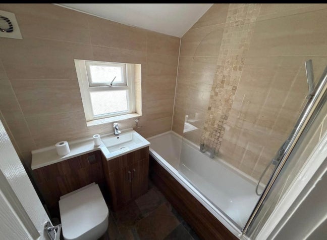 Sharing room Main Photo