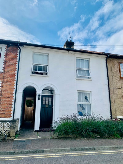 Epsom single room, 5 mins walk to station, &pound;875 Main Photo