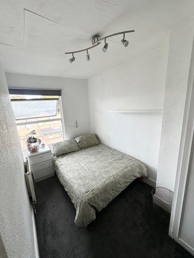Lovely  Double Room Available in Vibrant Brockley! Main Photo