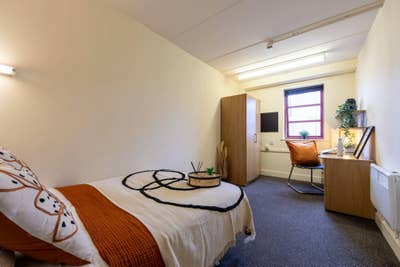 Manchester student village - MSV room accom Main Photo