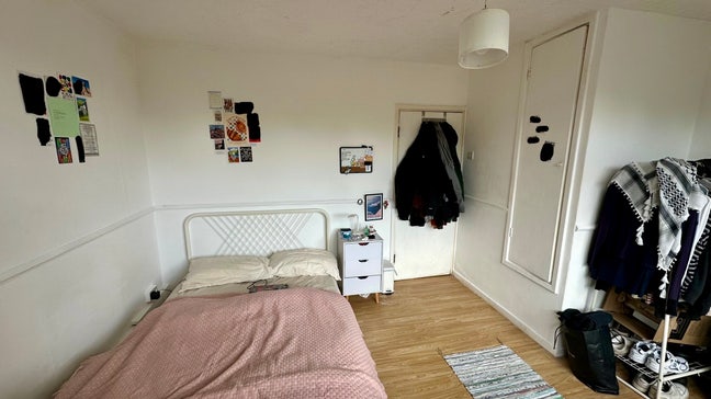 Double Room SUBLET in Surrey Quays Main Photo