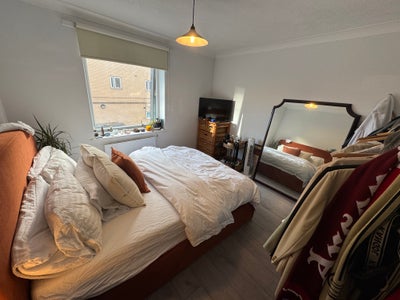 Double Room available in London Fields  Main Photo
