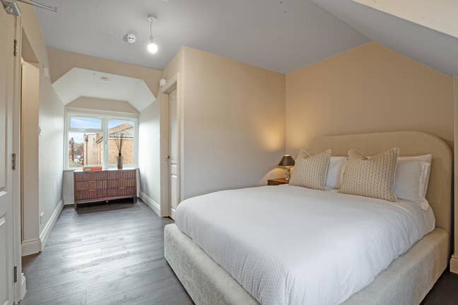 🔥High End House Share City Centre🔥 Parking Include Main Photo