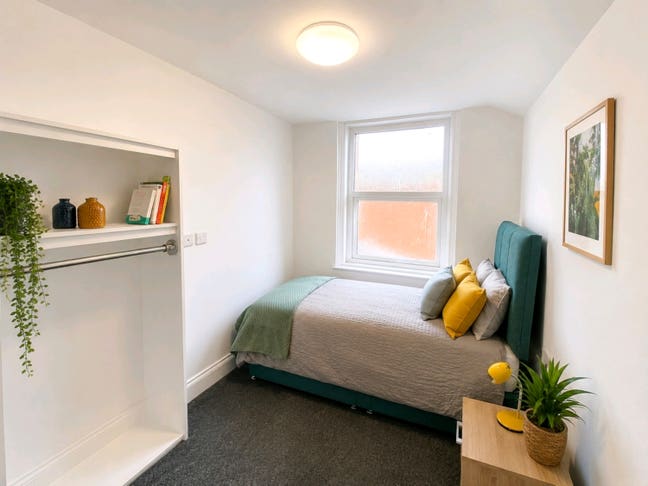 Beautiful, central, shared house female housemates Main Photo