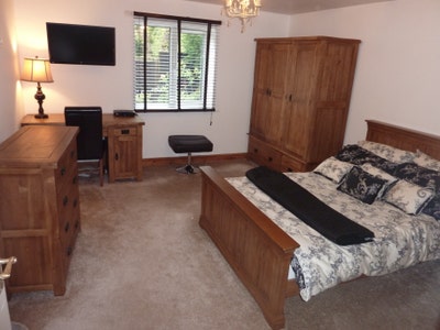    Coventry  CV2 Professional    NO  DEPOSIT Main Photo