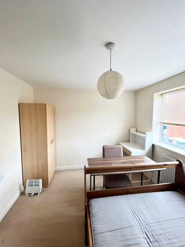 Cozy Double near Uni/MRI/City in all Female House Main Photo