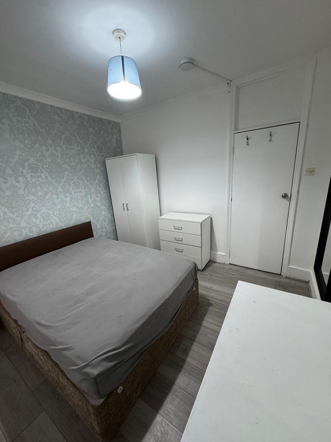 🛏 Double Room for Single Use in Finchley Road Main Photo