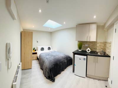 🏠Self-Contained Studio to Let in Willesden Green Main Photo