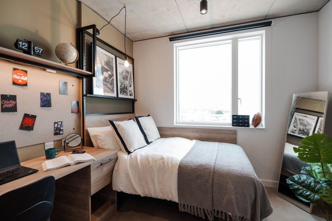 Modern| 24/7 Gym & Rooftop Terrace | Students ONLY Main Photo