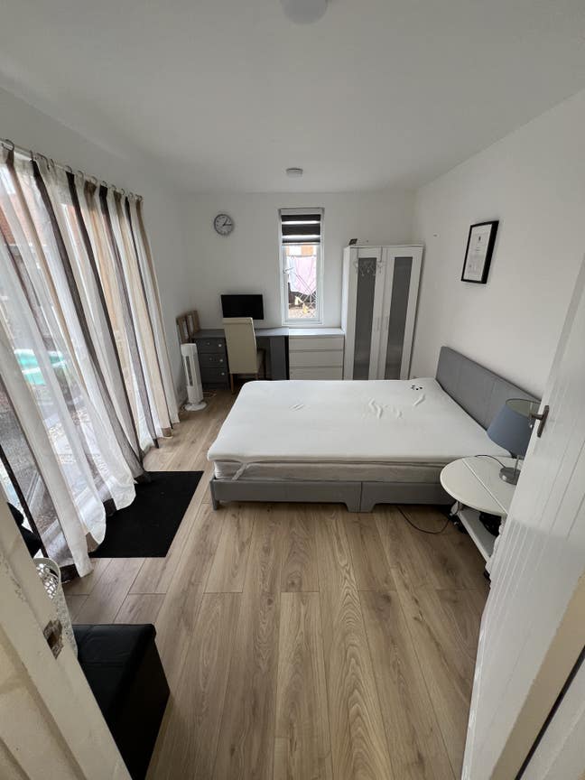 Self‑Contained Modern Annex – &pound;650 pcm (Worcester) Main Photo