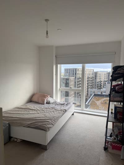 2 - Double Bedroom, 2-Bathroom Flat | Royal Docks Main Photo