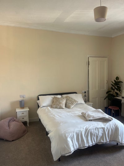 Double room for rent  Main Photo