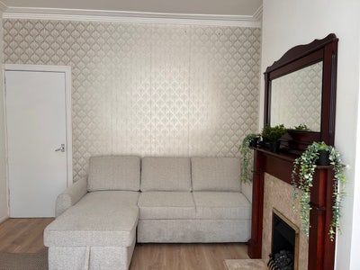Two Double Bedrooms Available  Main Photo