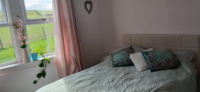 Double bedroom available furnished or unfurnished  Main Photo