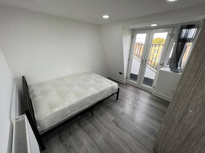 Ensuite Double Room in E5 Homerton Hospital  Main Photo
