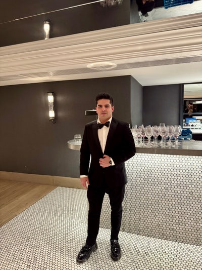 Male professional seeking a single or double room Main Photo