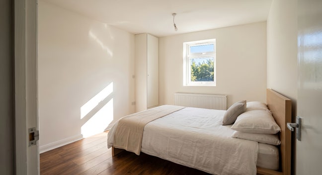 1 Bed Apartment | Central LU1 | 8min to Tube! Main Photo