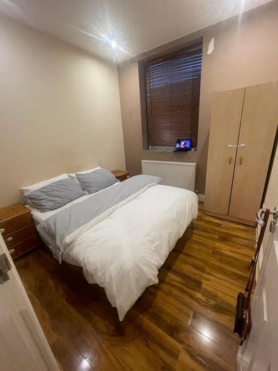2-Bedroom Flat – Leyton available in E11 Main Photo