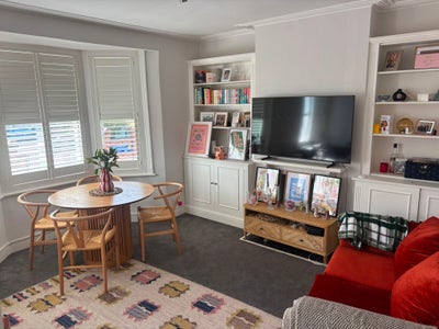 Room available in Earlsfield mid October  Main Photo