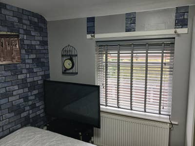 Nice Furnished Room for Rent(No Deposit) Main Photo