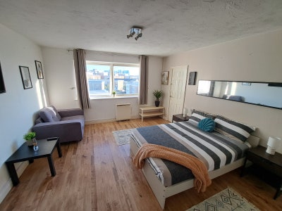 🏡✨ Lovely Studio in North Woolwich | 1st November Main Photo