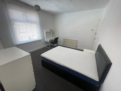 *All bills included* - Near Leicester Uni & DMU 🔥 Main Photo