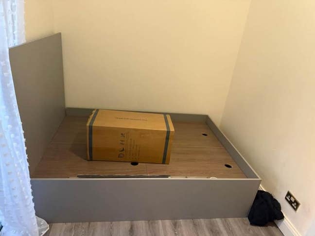  Furnished Studio Flat - TW4  Main Photo