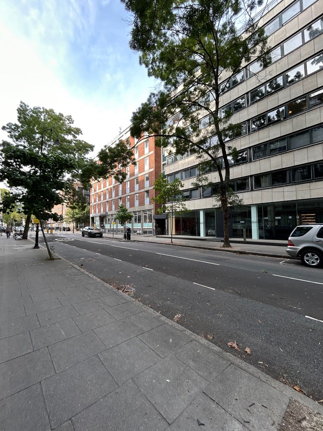 2 sharers for 2B1B in Fitzrovia close to UCL Main Photo