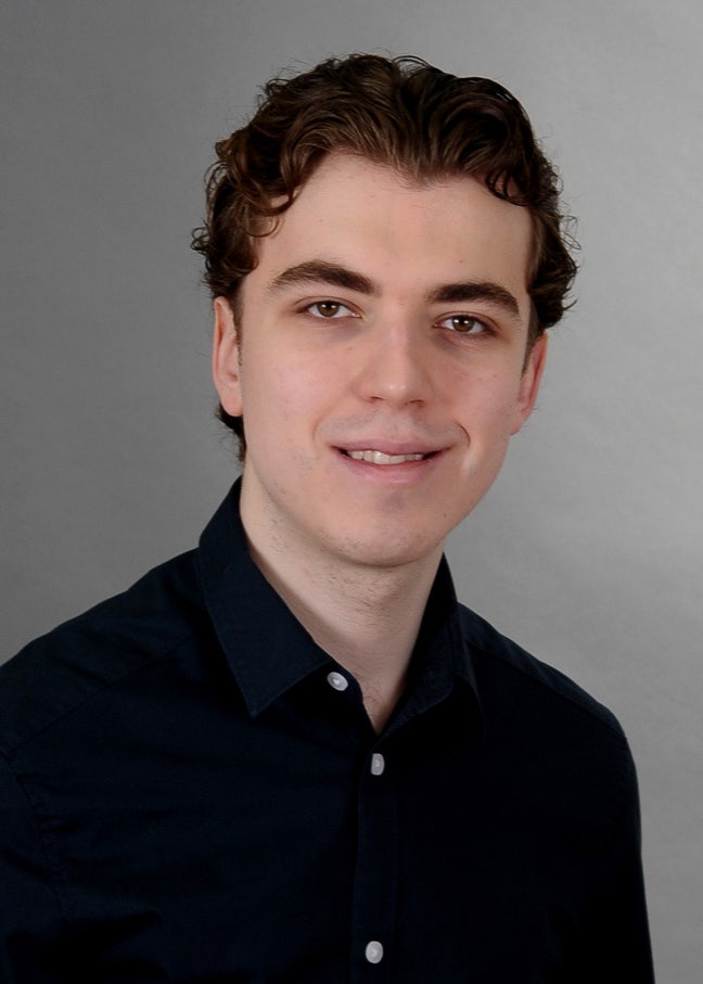 Recent Graduate Looking for Place to Stay Main Photo