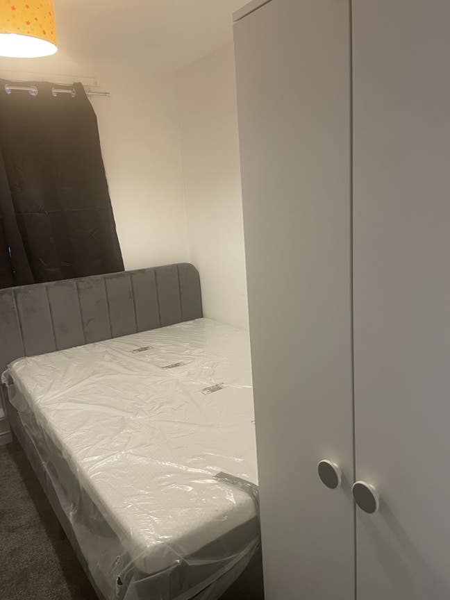 A double room and single room for rent  Main Photo