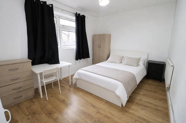 💑 Huge Double for Couple | Bethnal Green | ASAP Main Photo