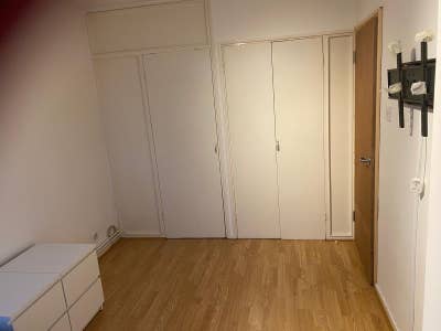 Double room in Stepney  Main Photo