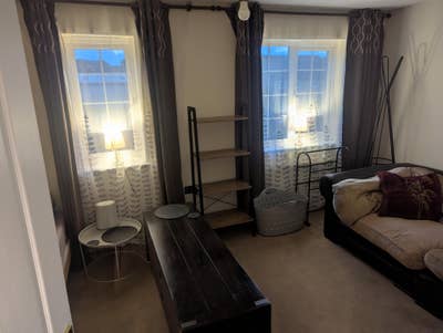 Nice large room Main Photo