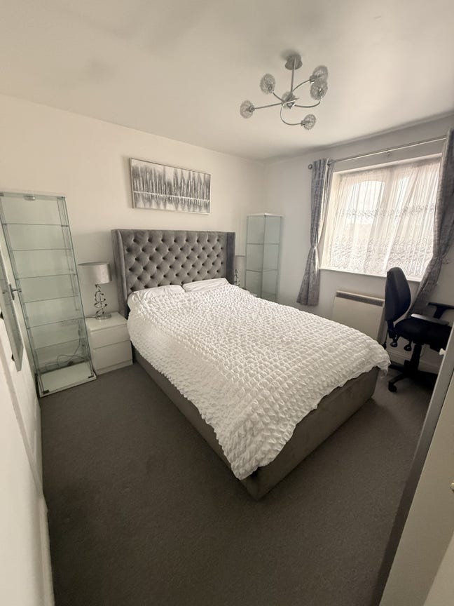 Well decorated cosy room in a cosy flat Main Photo