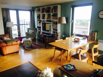 Furnished double room in friendly gay household  Main Photo