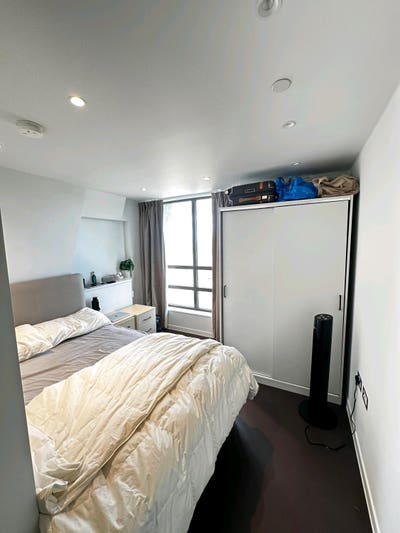 Double room available - Canary Wharf Main Photo