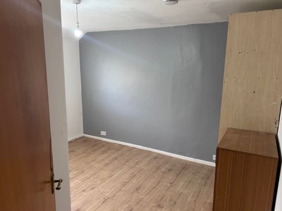 Multiple rooms available in Kennington Main Photo