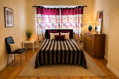 Large Room in a clean and quiet house Main Photo