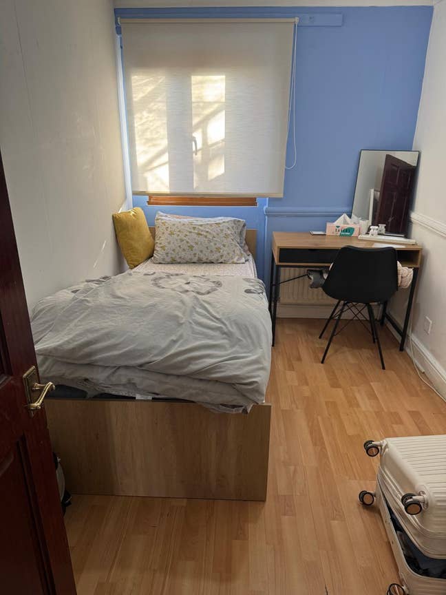 Large Double Room To Let in Stratford  Main Photo