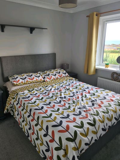  Room to let in Rhoose  Main Photo
