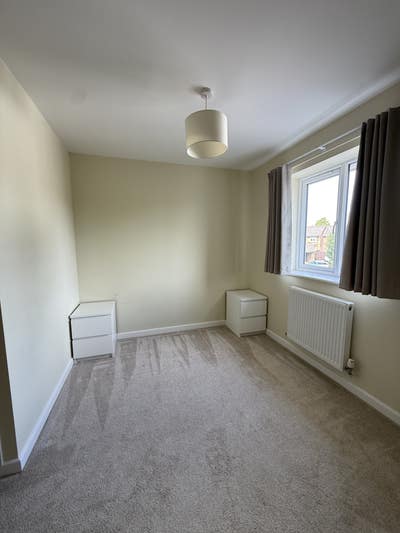 Female only double room - Wimborne Main Photo