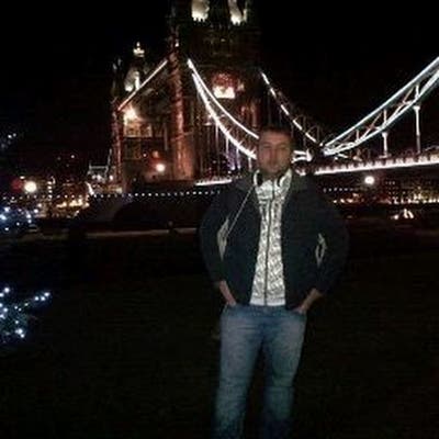 Professional Male seeks a single or double room Main Photo