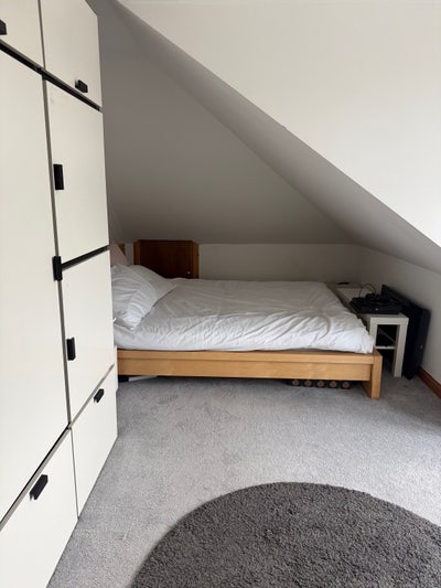 Large double bedroom  Main Photo