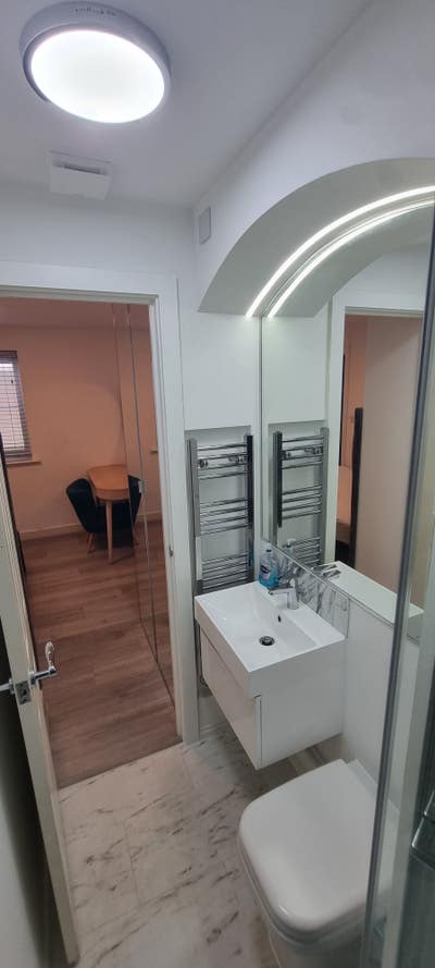 En-Suite Double Room -Bills included-Romford Main Photo