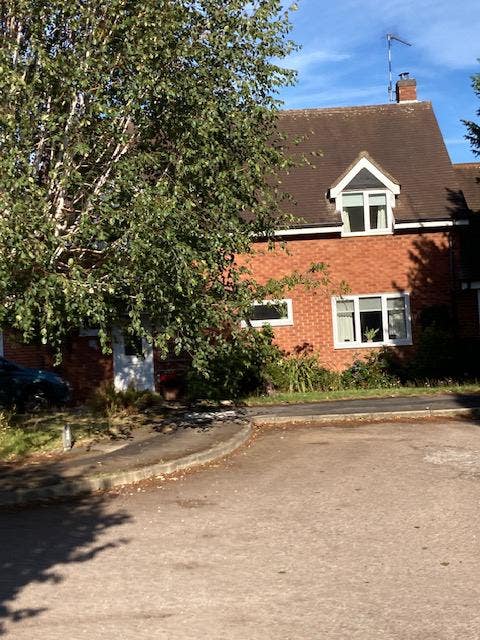 Mon to Fri let in quiet area of Wellesbourne Main Photo