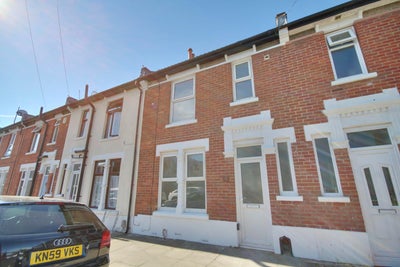 Newly Refurbished 3 Bed Home with Garden   Main Photo