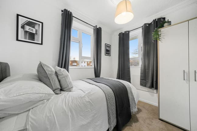💗All-Fem Double✨4 Min Walk To West Ealing St🚆 Main Photo